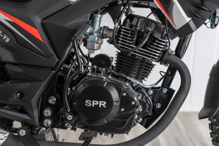 Мотоцикл дорожный SPRMOTORS FORTE FH250-Y9 белый